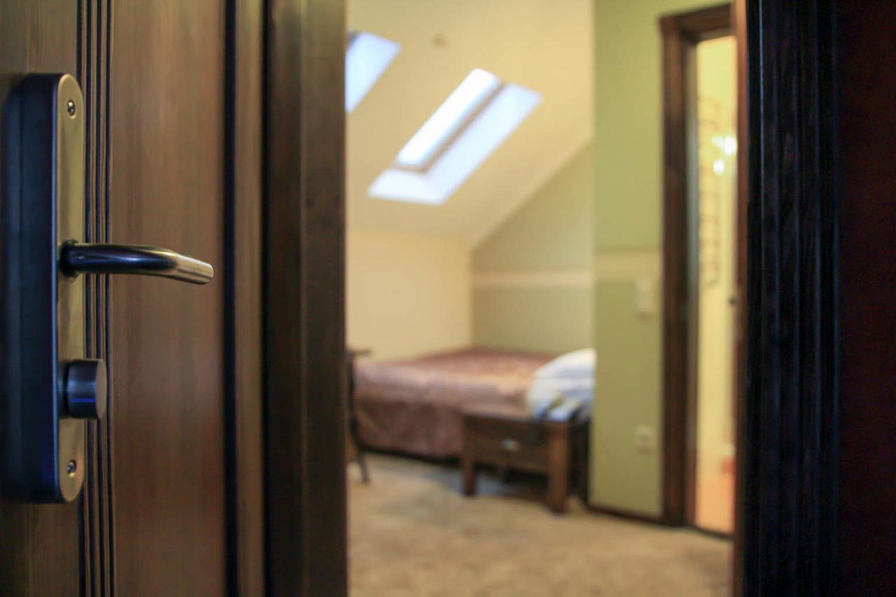 Arthotel Mini-Hotel Vorokhta Ruang foto